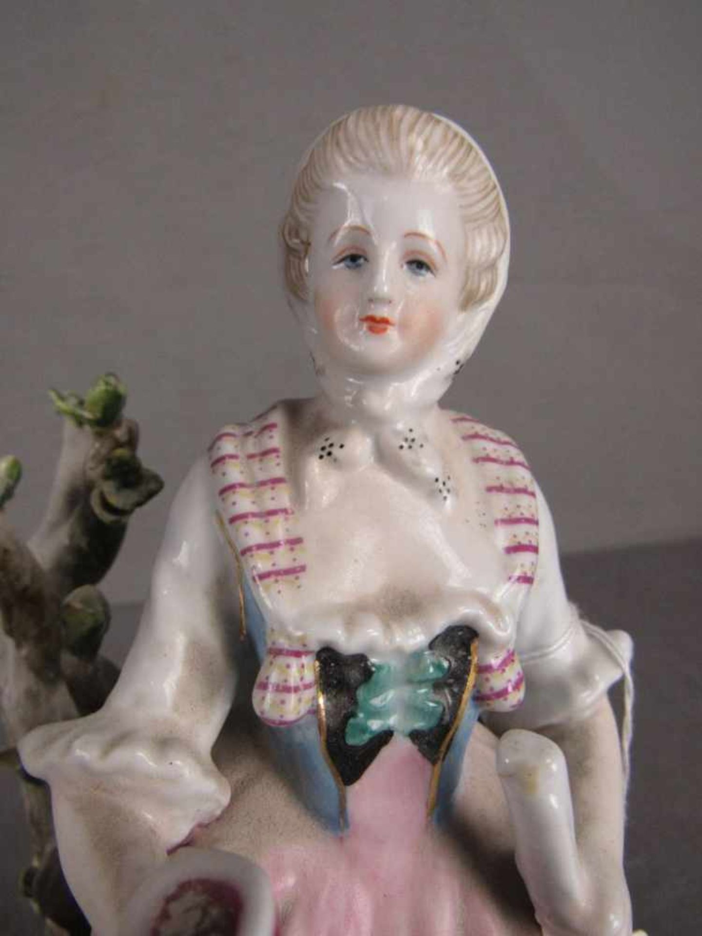 Figürlicher Kerzenleuchter Keramik trinkende Frau farbig staffiert 33cm hoch- - -20.00 % buyer's - Image 5 of 5