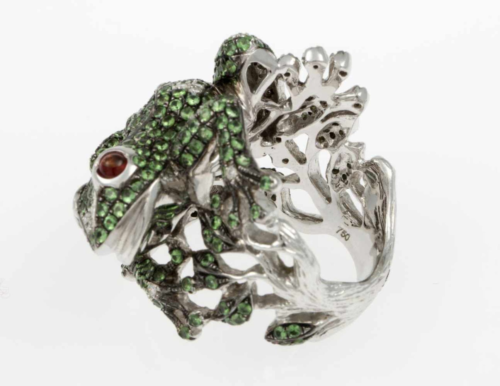 Außergewöhnlicher Ring von Lydia CourteilleWeißgold 750. Ringkopf in Form eines Frosches. Ausgefasst - Bild 5 aus 5