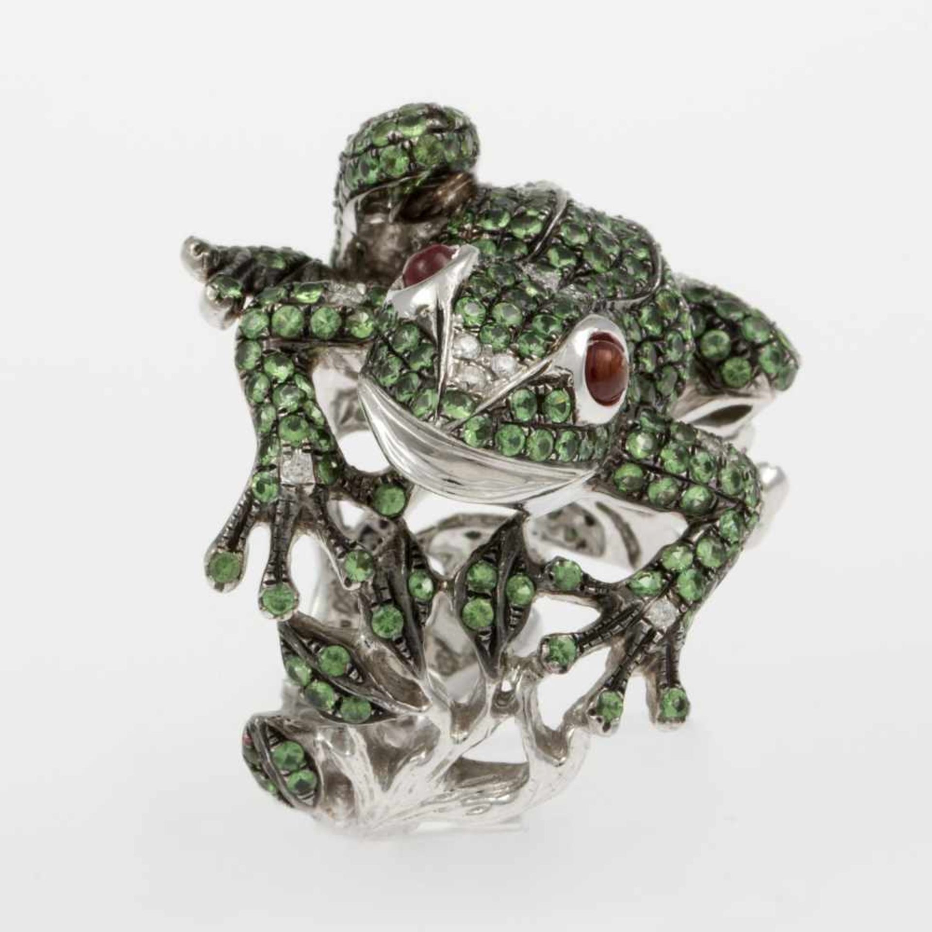 Außergewöhnlicher Ring von Lydia CourteilleWeißgold 750. Ringkopf in Form eines Frosches. Ausgefasst - Bild 2 aus 5