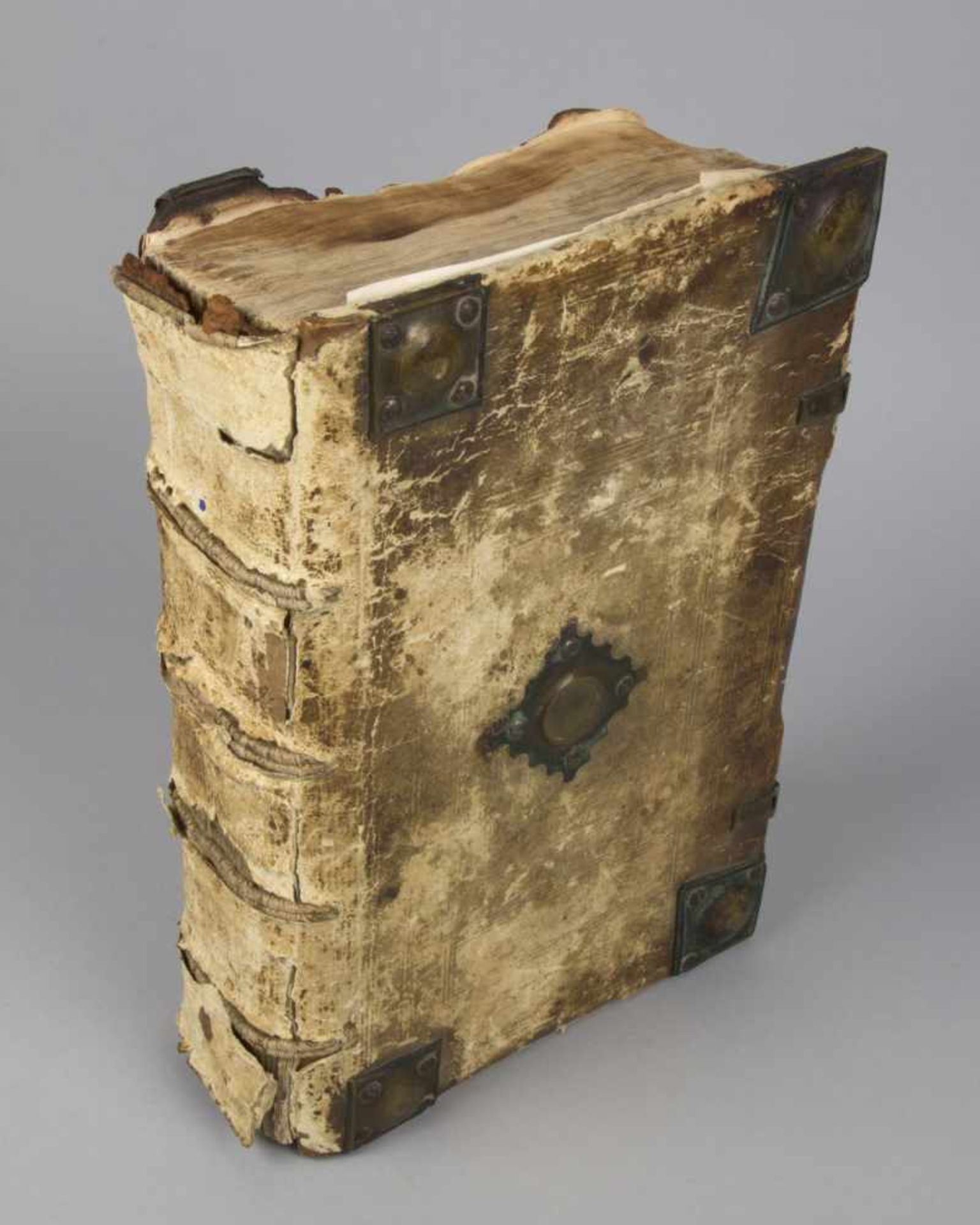 Buch über das Landrecht.Das Titelblatt fehlt. Mchn., Heinrich, 1616. Ldr. Stark besch.