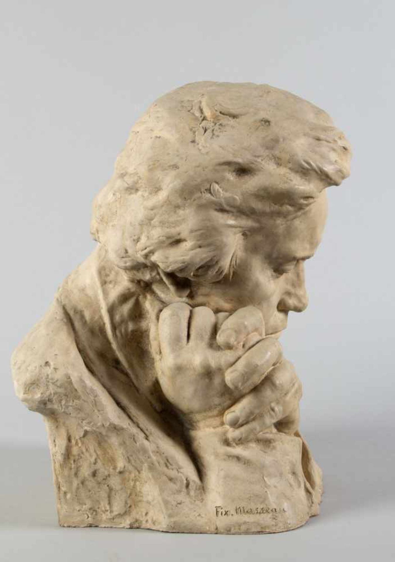 MasseauBüste Ludwig van Beethoven. Terrakotta. Bez. H. 43 cm. Besch. und verschmutzt. - Bild 3 aus 4