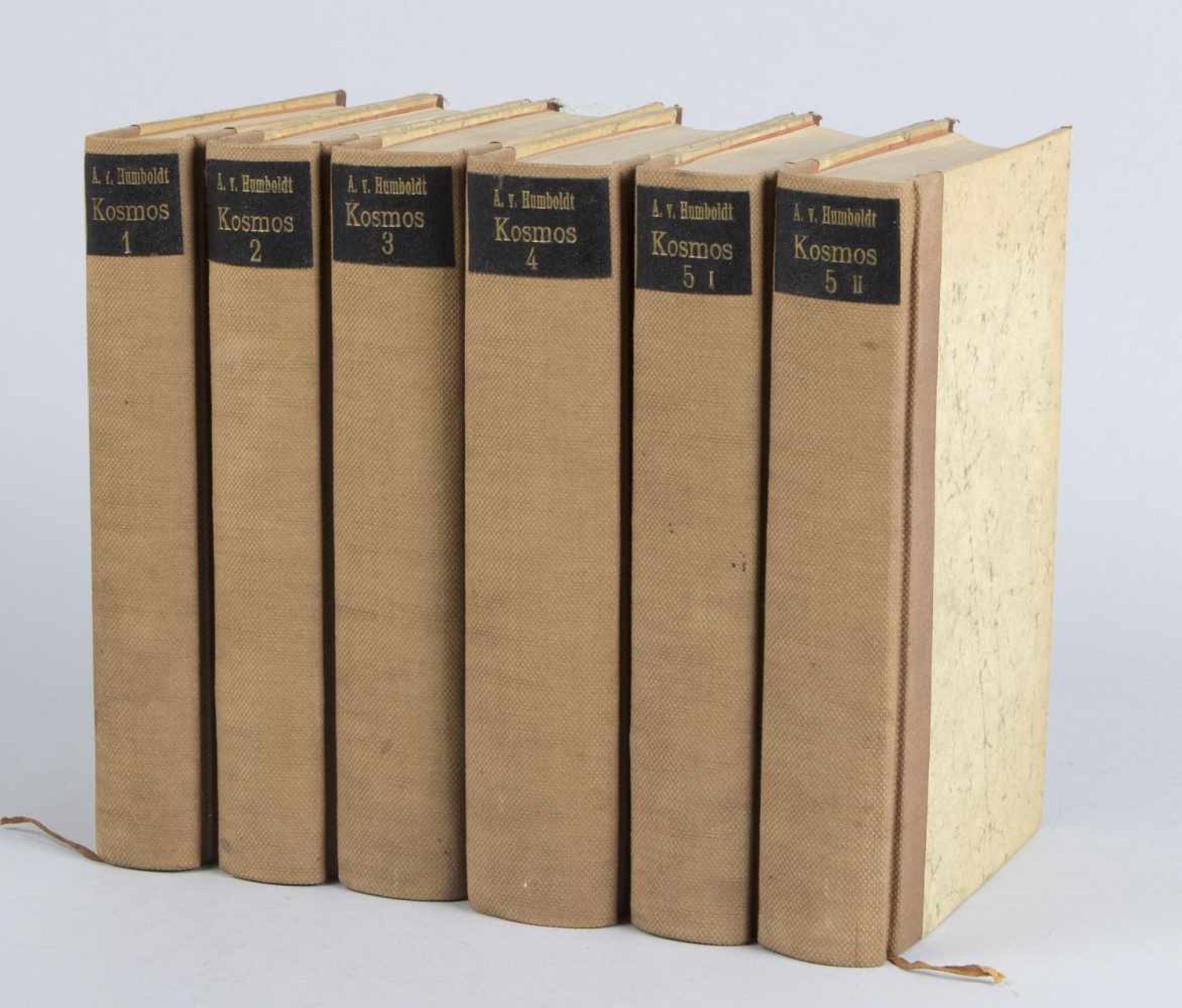 Humboldt, A.v.Kosmos. Entwurf einer physischen Weltbeschreibung. Bde. 1-5 I und II. 1845. Insg. 6