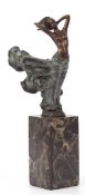Bronzefigur "Weiblicher Akt mit Hüfttuch im Wind stehend", Nachguß 20. Jh., signiert"Milo", braun