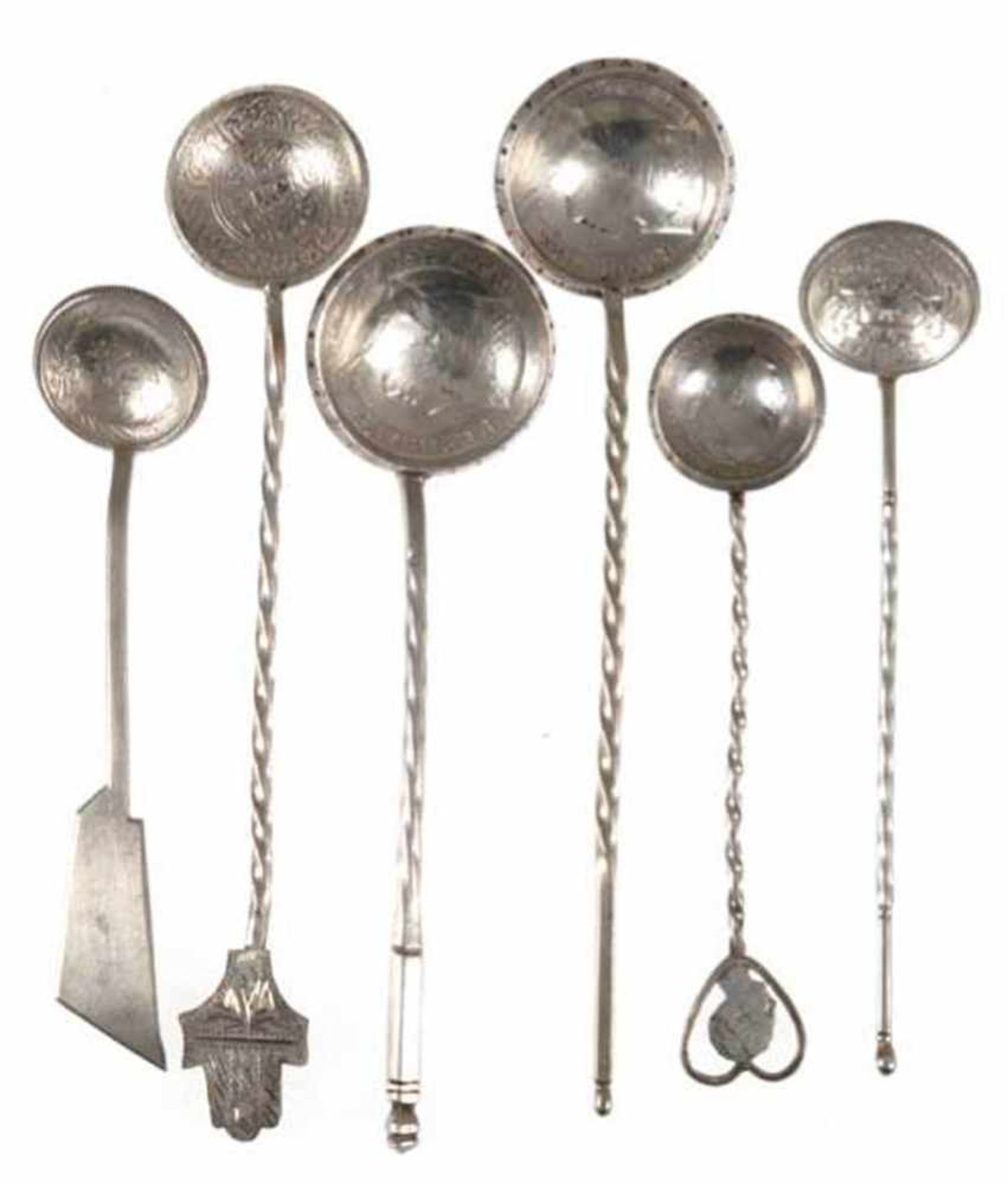 6 diverse Münzlöffel, Silber, ca. 135 g, Laffe in Form von gemuldeten Münzen