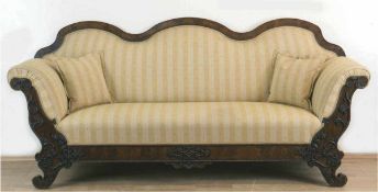 Biedermeier-Sofa, Mahagoni, furniert, Rankenschnitzwerk, Polsterung mit gelbem Stoffbezug,