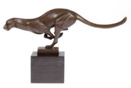 Bronze "Puma", im Art Deco-Stil, Nachguß 20. Jh., braun patiniert, Gießermarke, aufschwarzem Sockel,