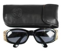 Sonnenbrille "Gianni Versace", Mod 482 Col 852, Gold/Ebenholz, Italien um 1980, Gläserblau,