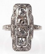 Originaler Ring um 1920, 585er WG, 4 Altschliffbrillanten zus. ca. 1,6 ct, schöne Farbeund Reinheit,