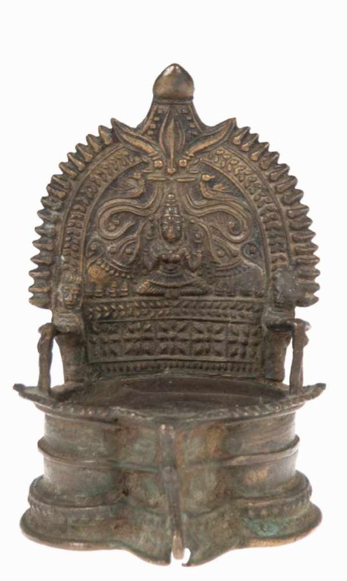 Bronzethron als Räuchergefäß, Bronze, Tibet, Anfang 20. Jh., Lotosthron mitglücksbringendem
