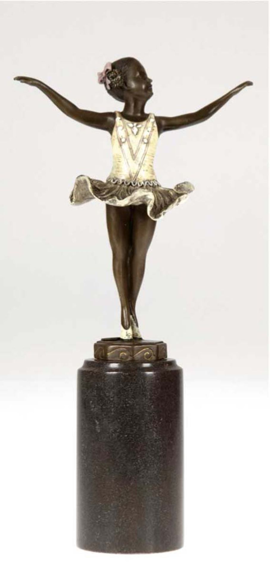 Bronze-Figur "Die kleine Ballerina", Nachguß 20. Jh., signiert "F. Paris", braun patinertund