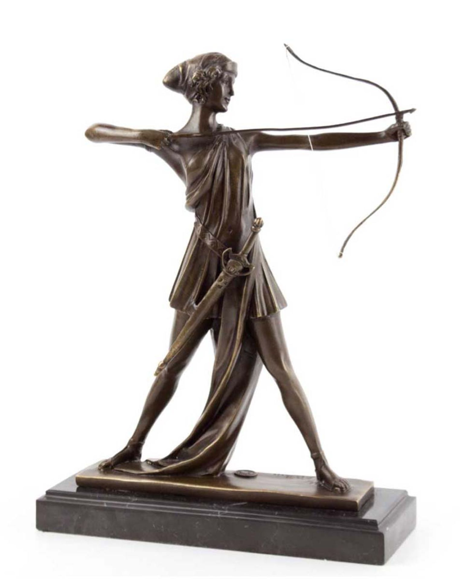 Bronze-Figur "Diana mit Bogen und Schwert", Nachguß 20. Jh., signiert "F. D. Paris", braunpatiniert,