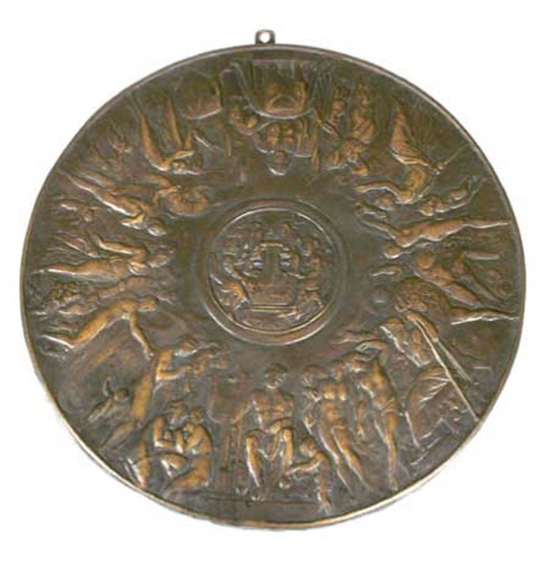 Bronze-Wandrelief, rund, braun patiniert, umlaufend figürlich reliefiert mit antikenSzenen, Dm. 33,5