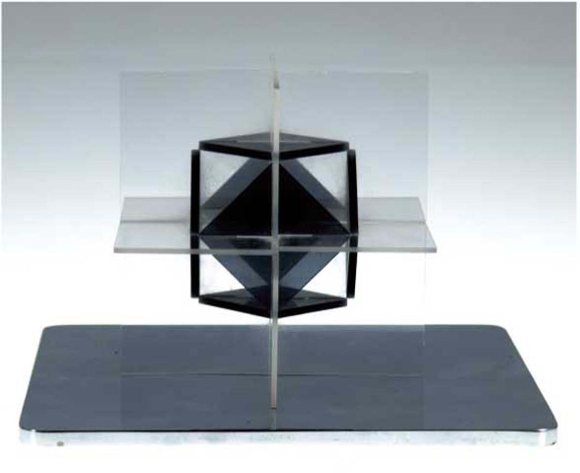 Schmaltz, Karl-Ludwig (geb. 1932) "stereomid alpha b", Acrylglas, Aluminium, monogrammiert"KLS"