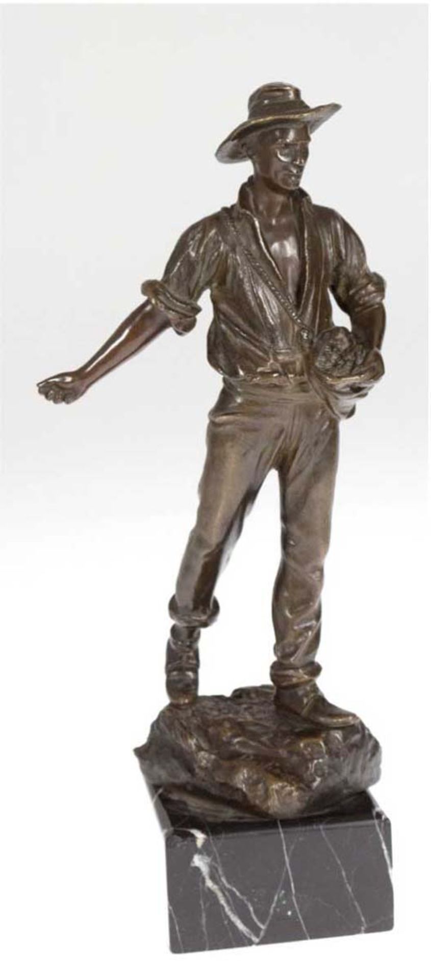Bastiane, Antoni (1847- 1926 Paris) "Der Säher", Bronze braun patiniert, auf Plinthesigniert, auf