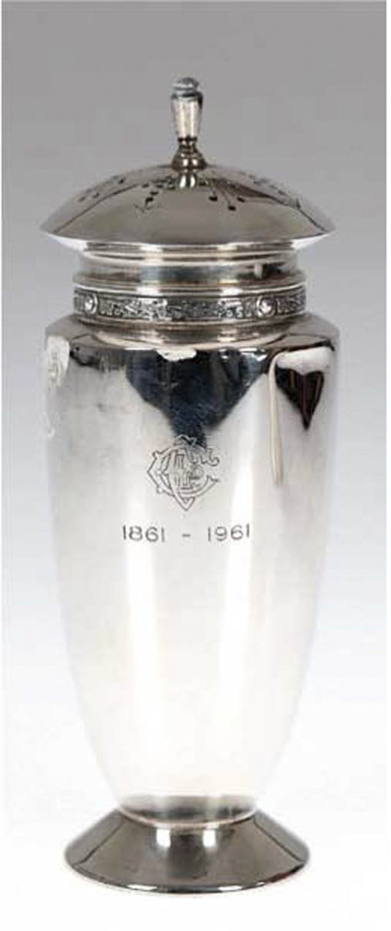 Zuckerstreuer, 925er Sterlingsilber, mit Gravur "1861-1961", H. 16 cm, Gew. 121 g