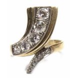 Ring, 585er GG, punziert mit "Handarbeit", Brillanten und Diamanten ca. 1,2 ct.,TW-W/SI-P,feine