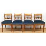 2x 2 Biedermeier-Stühle, Birke/Kirsche, gepolsterter Sitz mit blauem Mohairbezug,Rückenlehne mit