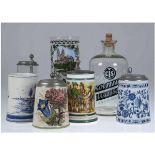 5 div. Bierkrüge, Glas, Keramik und Porzellan, 4x mit Zinndeckel, H. 15-19,5 cm- - -23.80 % buyer'