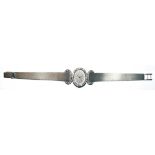 Damen-Armbanduhr "Chopard", Genève, 750er WG, Handaufzug, Schauseite besetzt 68 BrillantenVSI/IF,