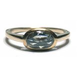 Ring, 19. Jh., 585er GG, besetzt mit oval facettiertem , rauchfarbenem Diamant, Ges.-Gew.1,8 g, RG