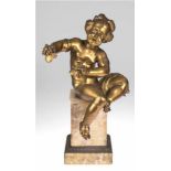 "Putto mit Kastagnetten", Frankreich 19. Jh., Bronze vergoldet, ockerfarbenerMarmorsockel, Ges.-H.
