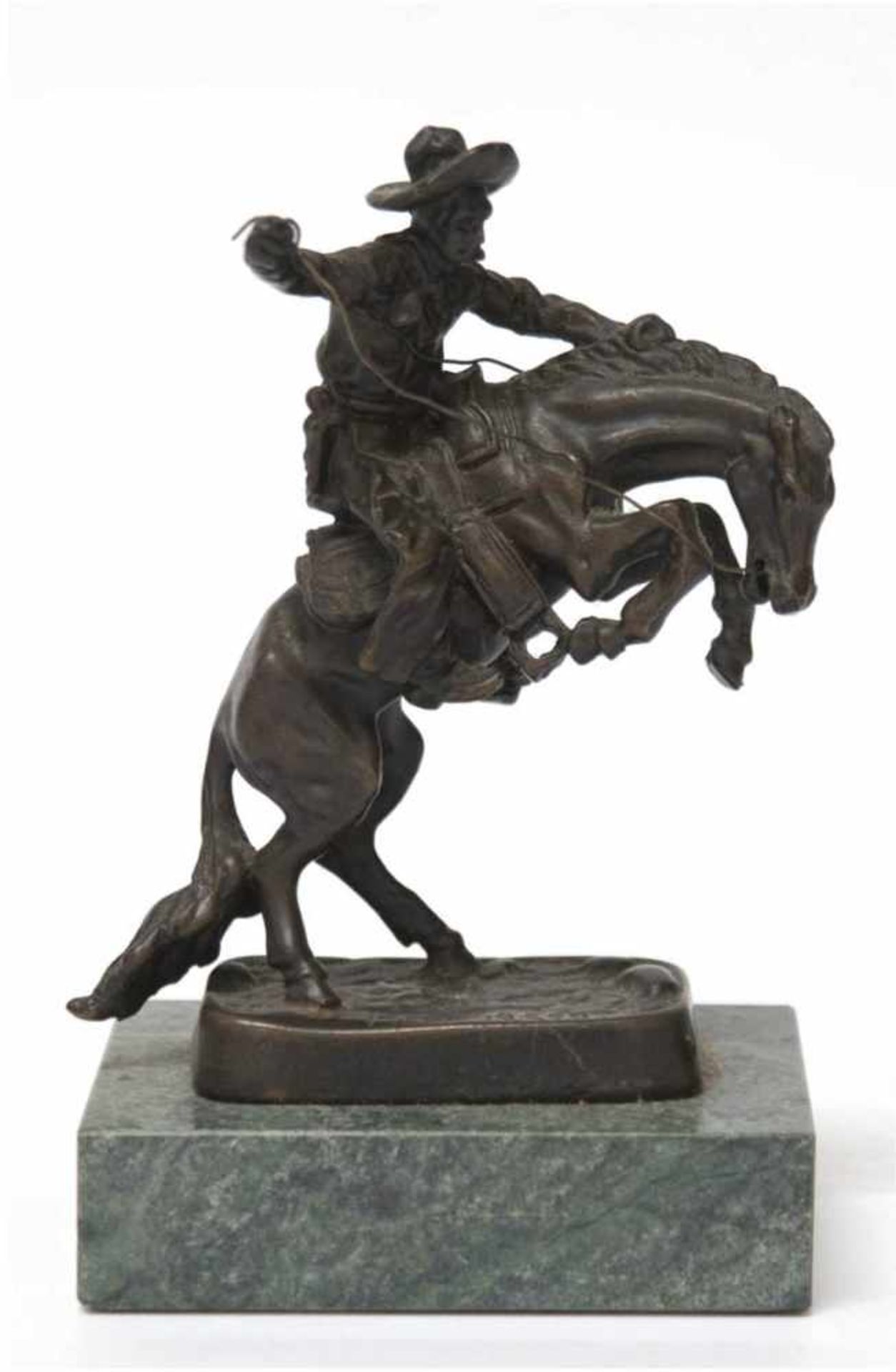 Remington, Frederic (1861-1909) "The Bronco Buster", Bronze, auf Plinthe signierte, H.10,3 cm, auf