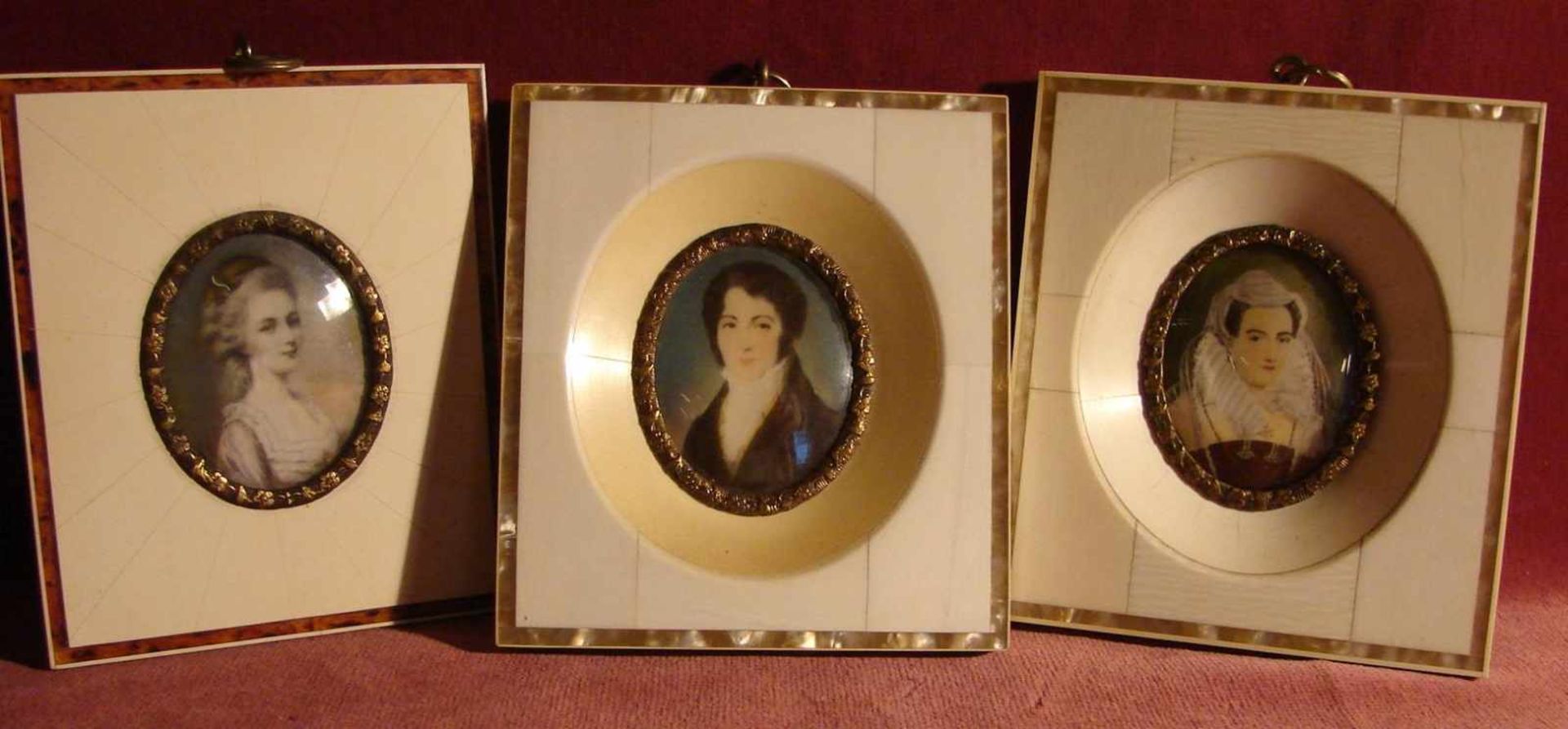 3 Miniaturbilder, Portraits, im Beinrahmen, ca. 11 x 9,5 cm