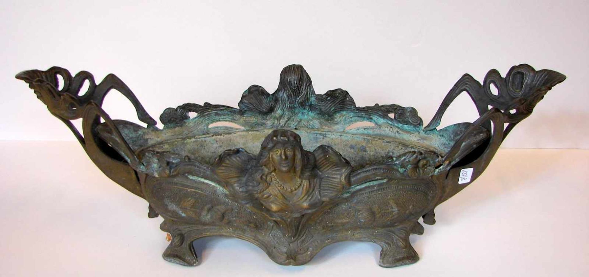 Schale, oval, Bronze, im Jugendstil, mit innenliegendem Einsatz, Breite ca. 50 x 17 cm