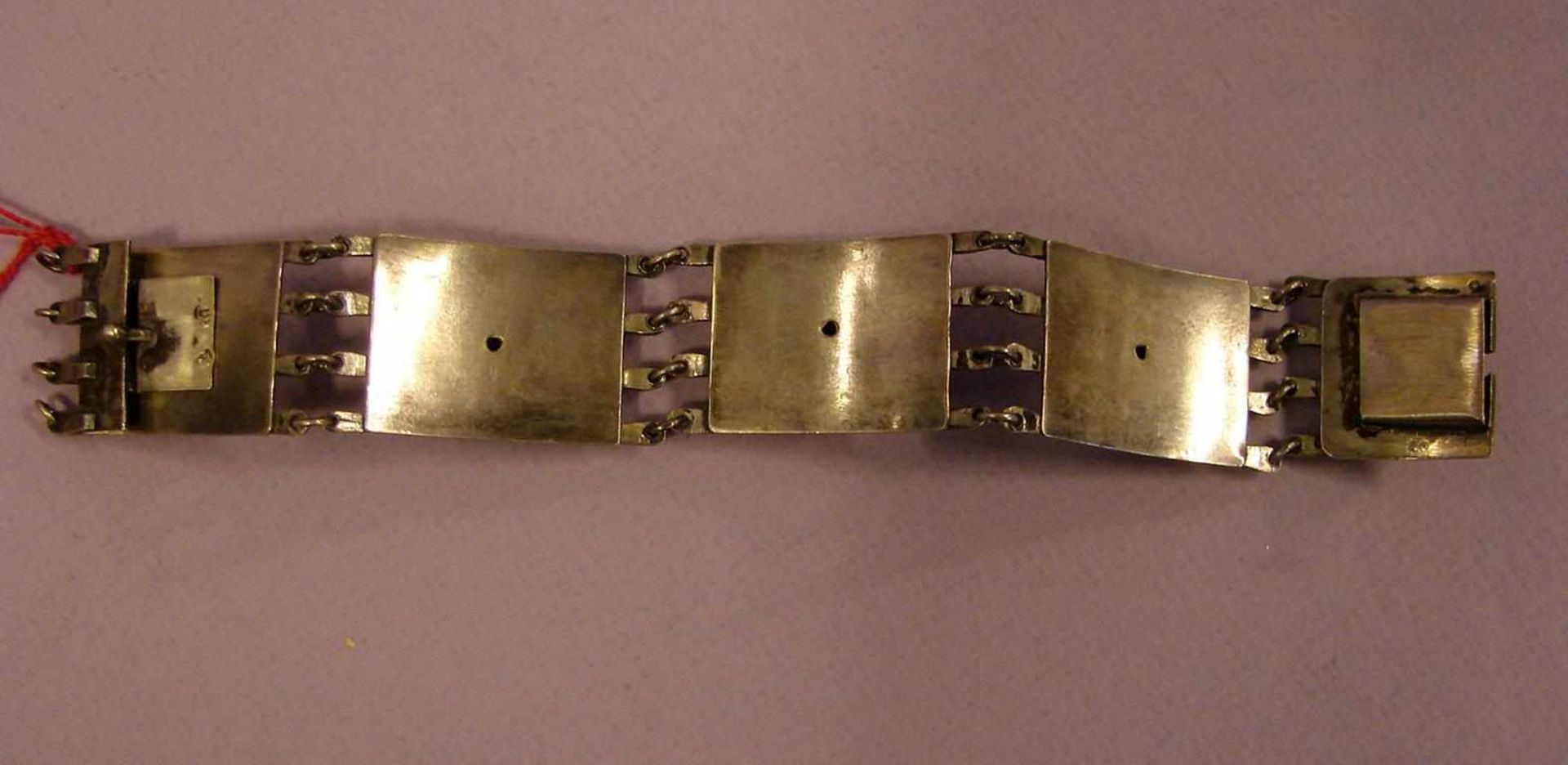 Armband mit grossen Steinen (Jade?) und Paar Manschettenknöpfe, 900er Silber - Bild 2 aus 2