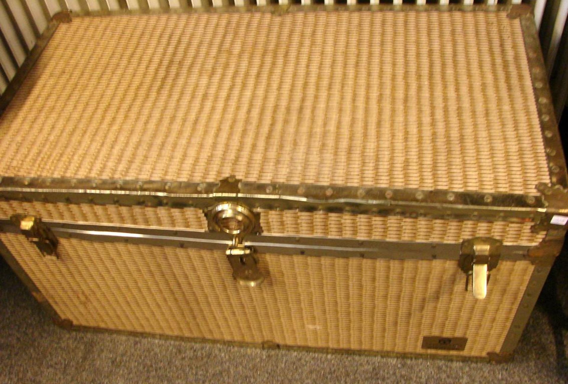 Reisekoffer, Geflechtoptik, Union Trunk by Wickford, England, H.ca. 52,B.102, T.53 cm- - -22.00 %