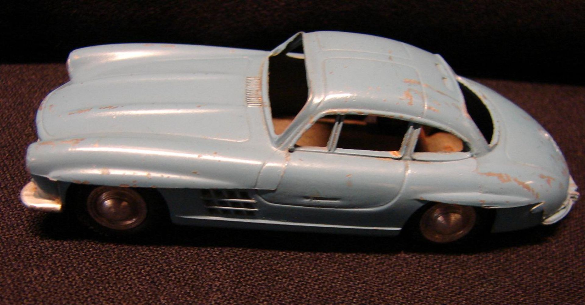 Spielzeugauto, Märklin, Mercedes 300 SL, Western Germany, vor 1950, L.ca. 9 cm- - -22.00 % buyer's