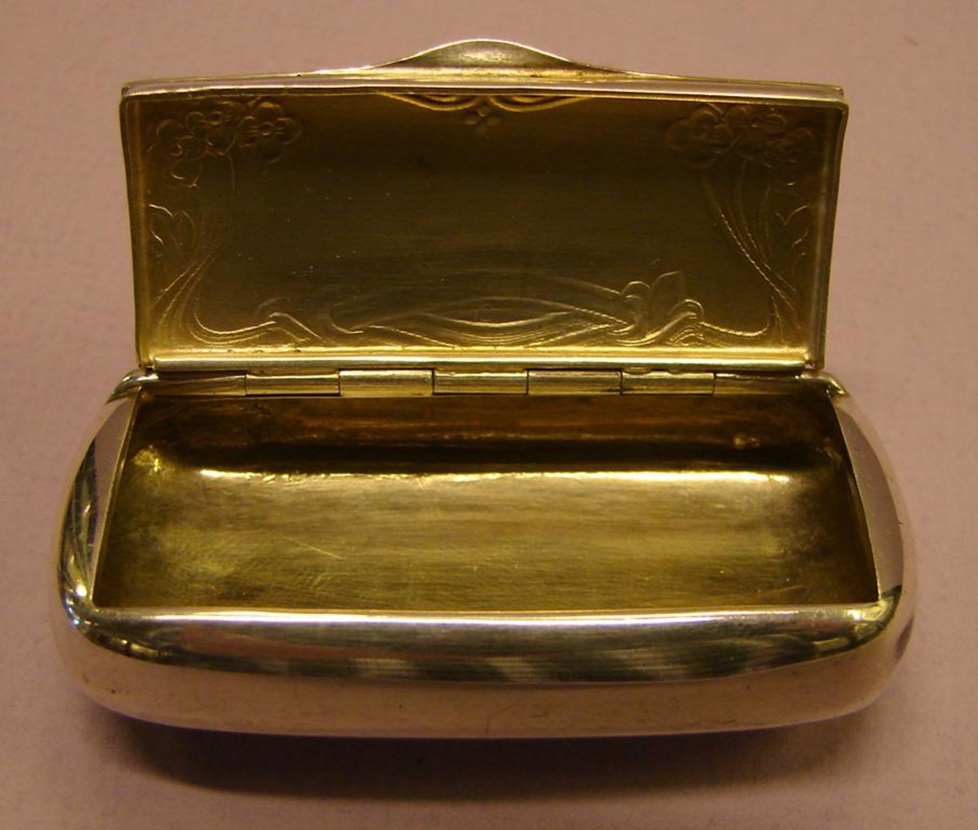 Dose, Silber, Schweden, 835er, K.H., Jugendstil, Innenvergoldung, ca. 6,5x3,5 cm,Monogrammiert- - - - Bild 3 aus 3