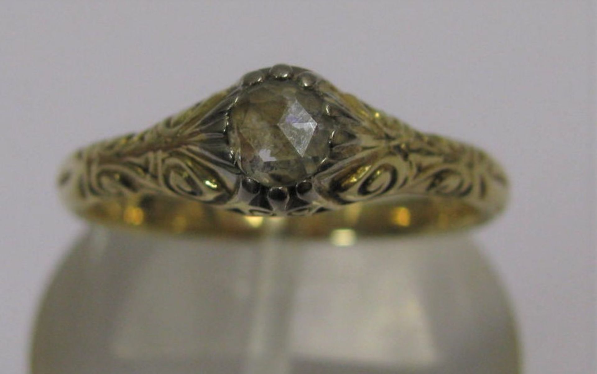 Damenring, Diamantrose, ca. 0,20 ct, 585er Gelbgold, gepunzt, 3,77 g, Ringgr. 55.