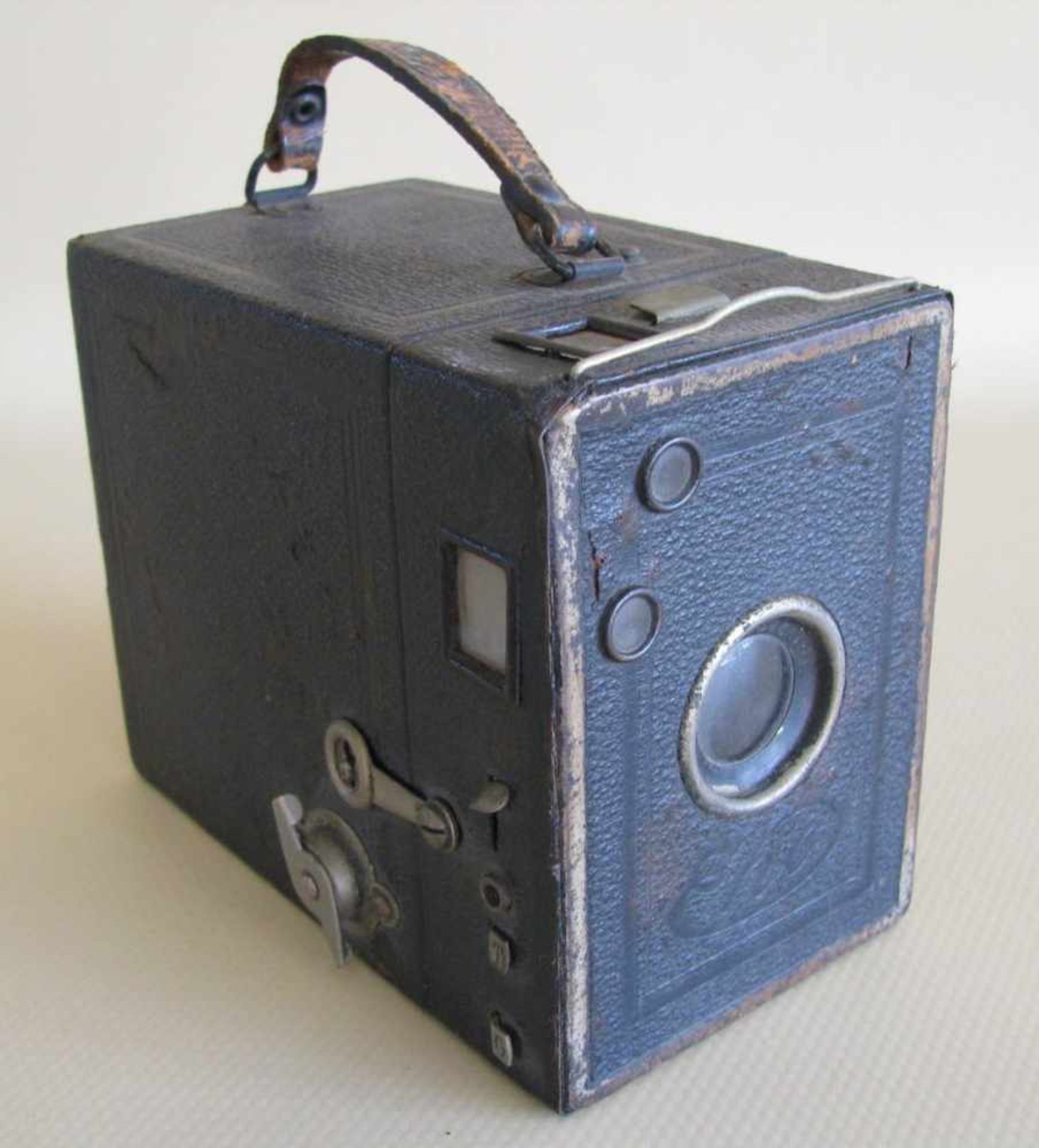 Alte Fotobox, Eno, 10,5 x 7 x 12,5 cm.