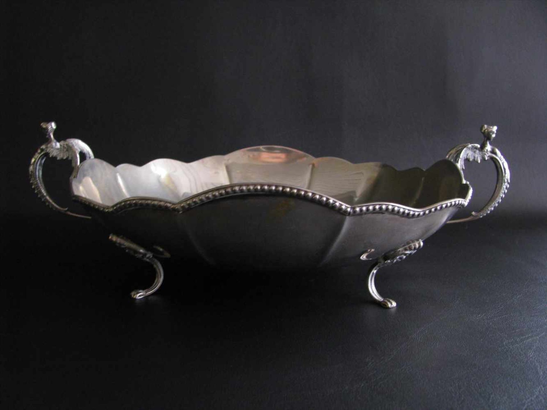 Schale mit Henkeln in Form von geflügelten Meerjungfrauen, 800er Silber, gepunzt, 438 g, - Image 2 of 3