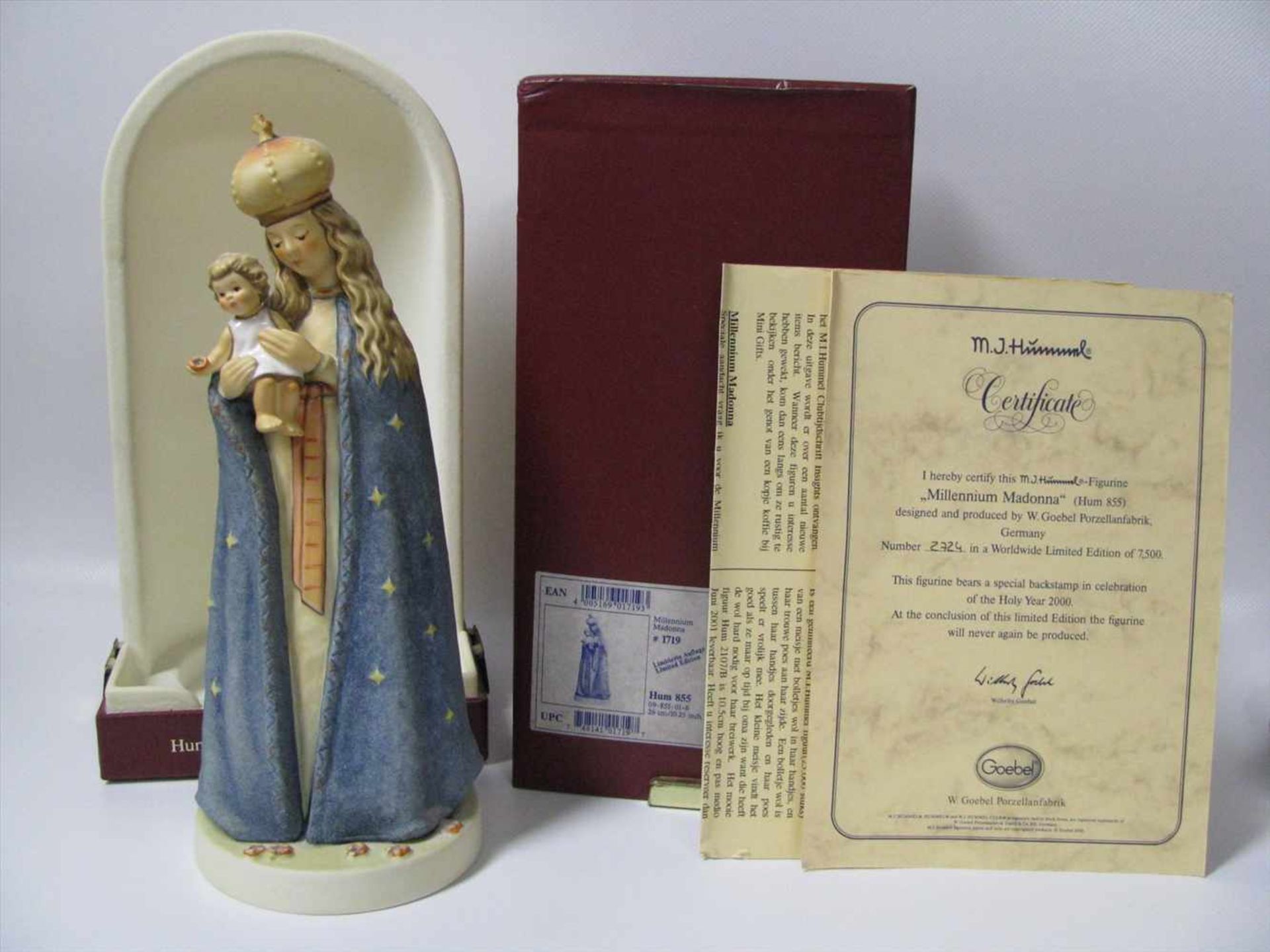 Hummel Figur, Goebel Porzellan, Millennium Madonna, polychrom bemalt, gem., limit. Aufl. 724/7500,