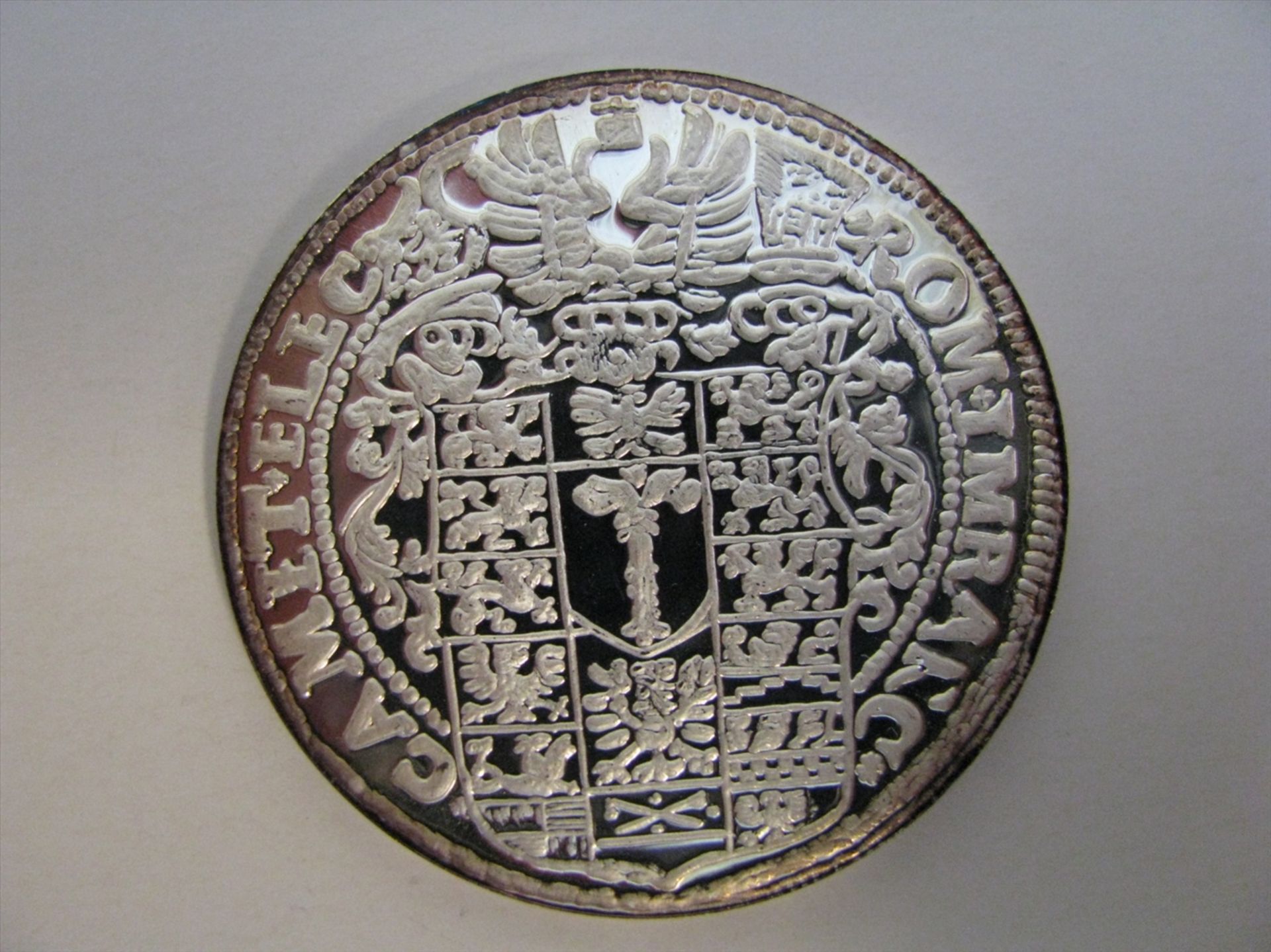 Medaille, Nachprägung 1572, geprägt 1988, 1000er Silber, 23 g, Stempelglanz, d 4 cm.- - -19.00 % - Bild 2 aus 2