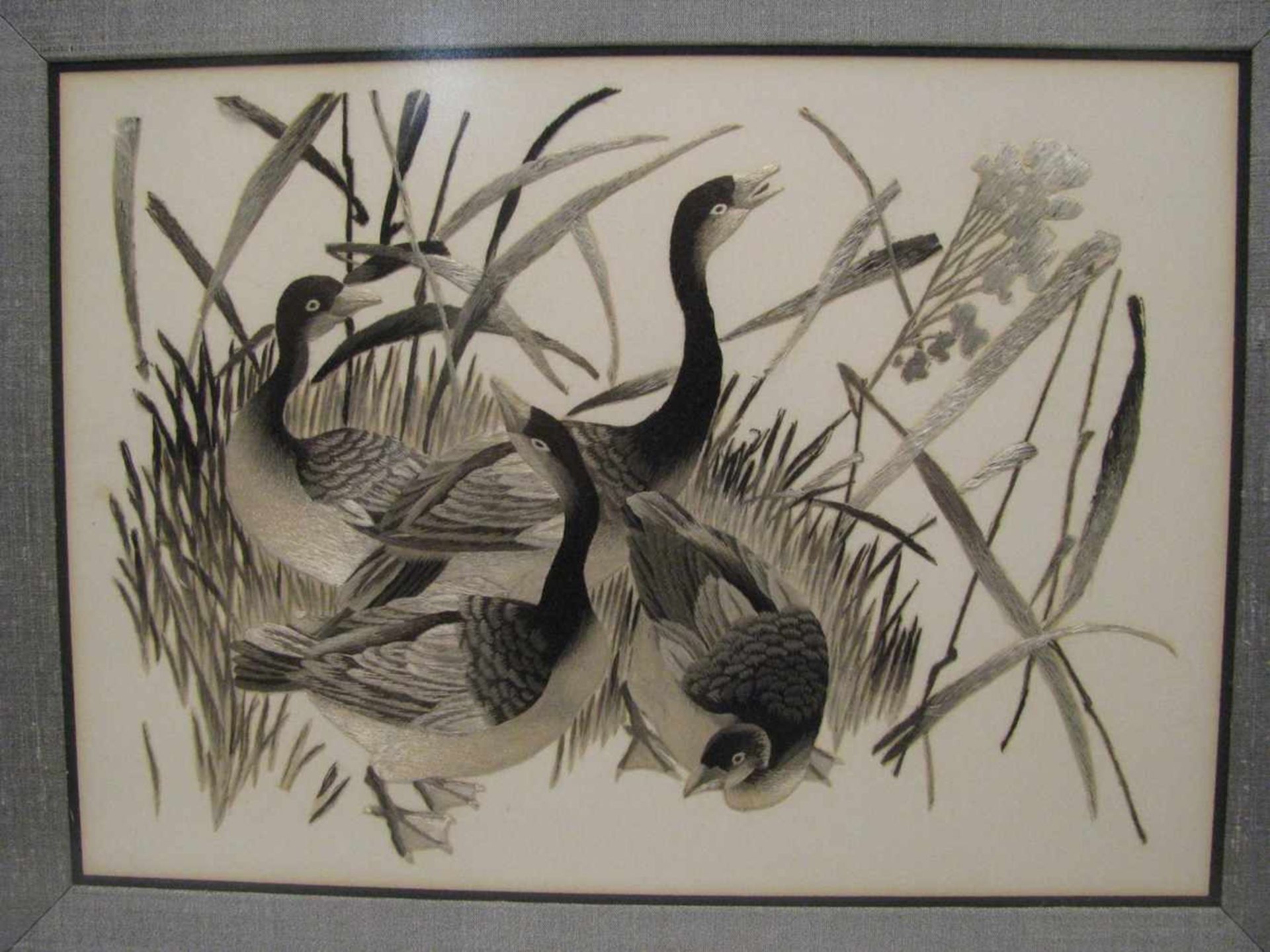 Seidenstickerei, China, "Enten", 24 x 34 cm, R.- - -19.00 % buyer's premium on the hammer price19.00