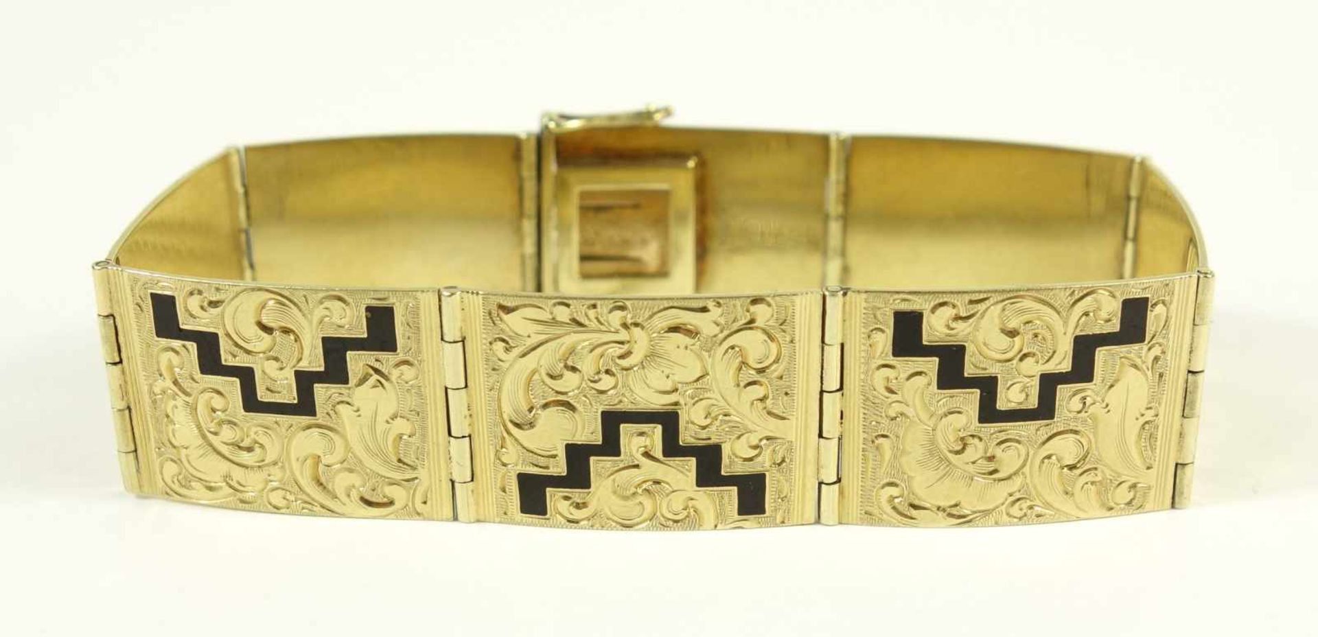 Armband mit schwarzer Emaille, 585er Gold, Art Déco, 20er Jahre Gew.29,69g, Rollwerkgravur mit