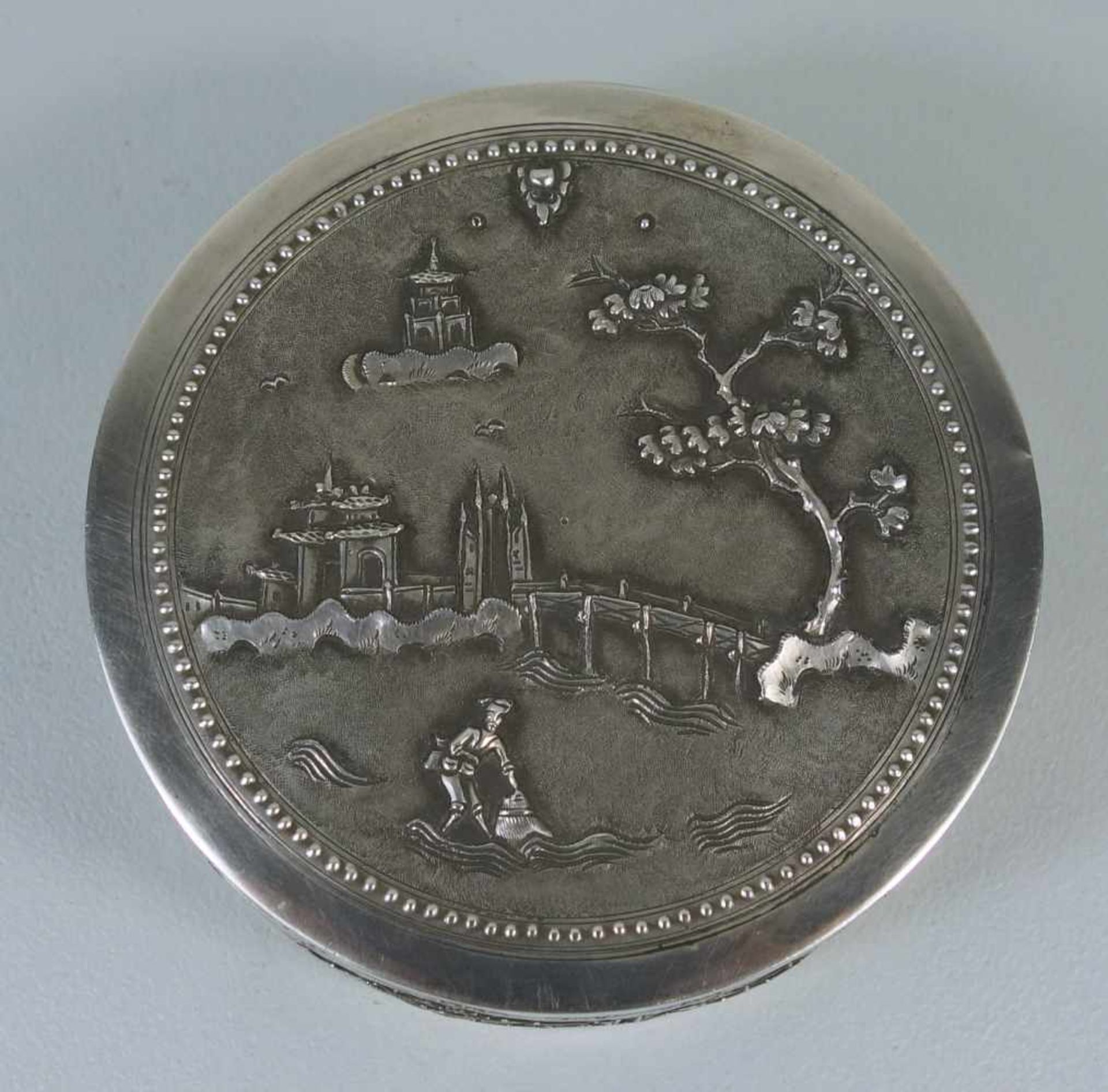 runde Deckeldose, Vietnam, 50er/60er Jahre, 900er Silberrunde, zweiteilige Dose mit Deckel, - Image 2 of 2