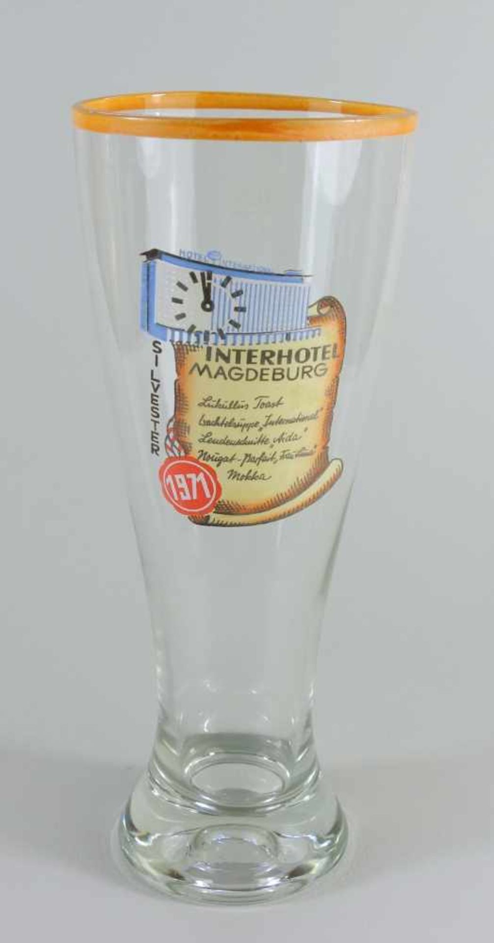 Silvester- Bierglas "Interhotel Magdeburg", 1971Klarglas, geätzter Eichstrich 0,5l, H.23cm