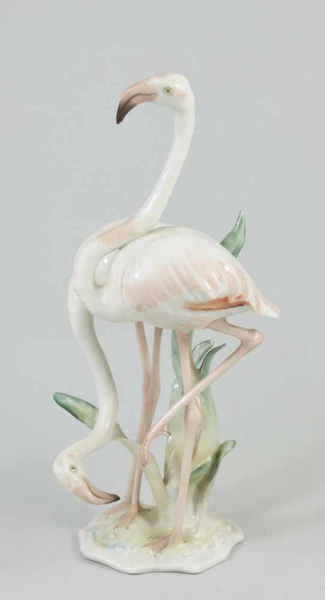 Flamingo, Entw. Hans Achtziger für Hutschenreuther, KunstabteilungFlamingopaar auf vegetabil