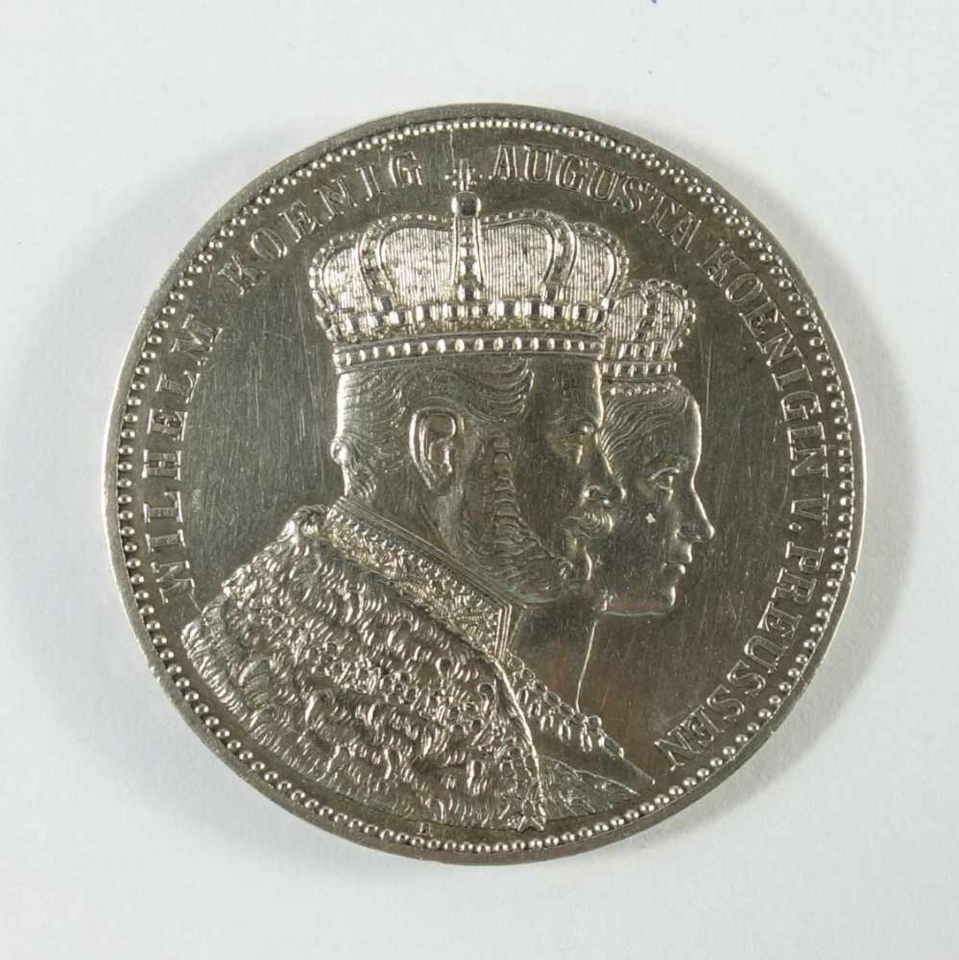 1 Taler, Wilhelm König und Augusta Königin von Preussen Ged.-Münze 18.10.1861, Preussen, Ag, ss