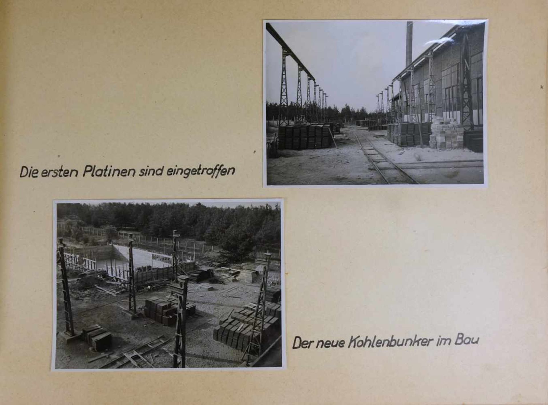Fotoalbum "VEB Walzwerk Burg…anläßlich der Produktionsaufnahme des Werkes", 1949ca. 55 betitelte - Bild 3 aus 3