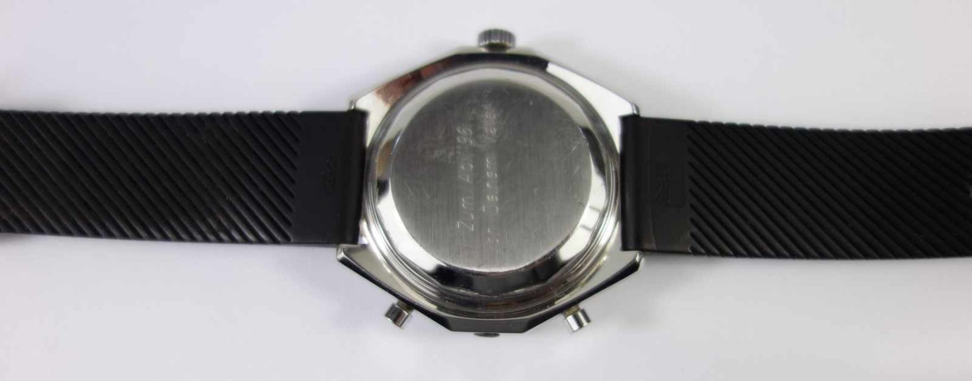 digitale Vintage- Herrenarmbanduhr Ruhla Chronograph LCD Quarz 32766, 1979 leichtgewölbtes, - Bild 3 aus 3