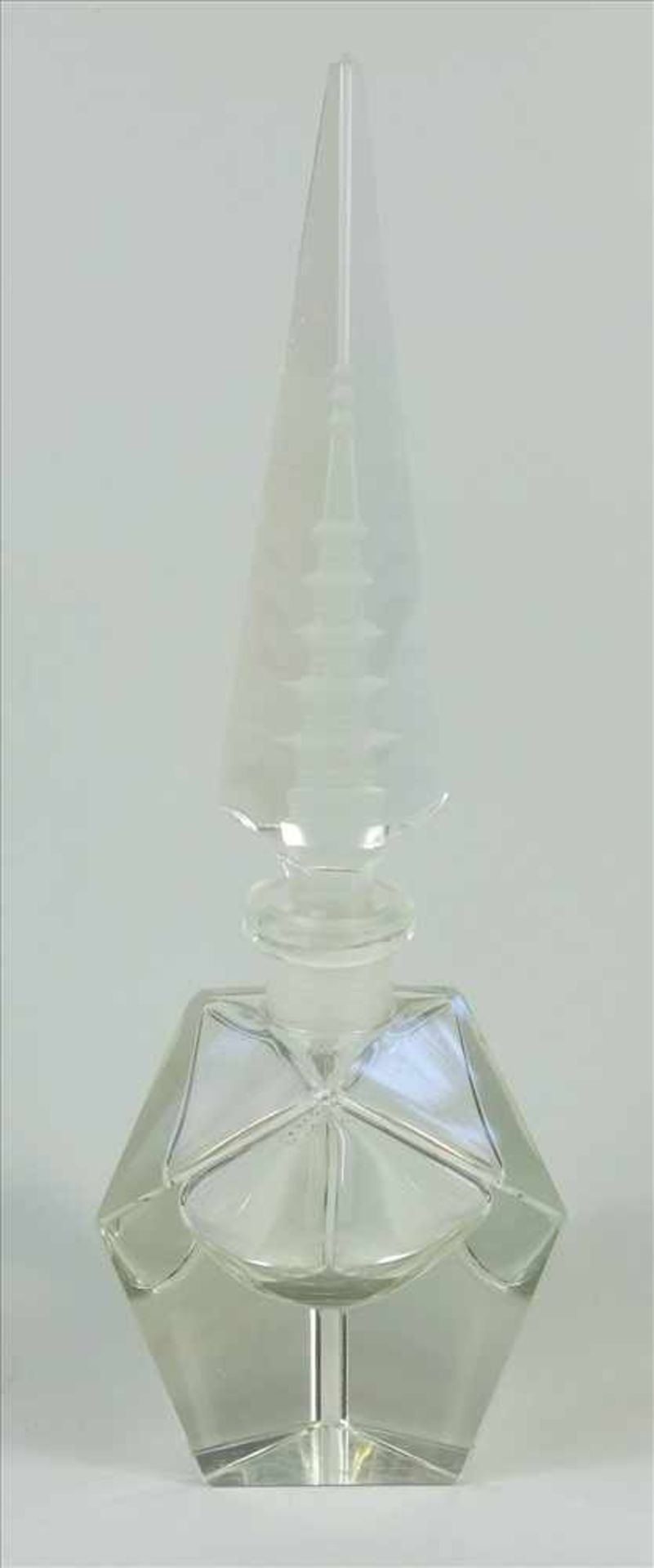 Art-Déco-Flakon, Böhmen, 30er Jahre, Kristallglas, dickwandiger, facettierter Korpus, hoher