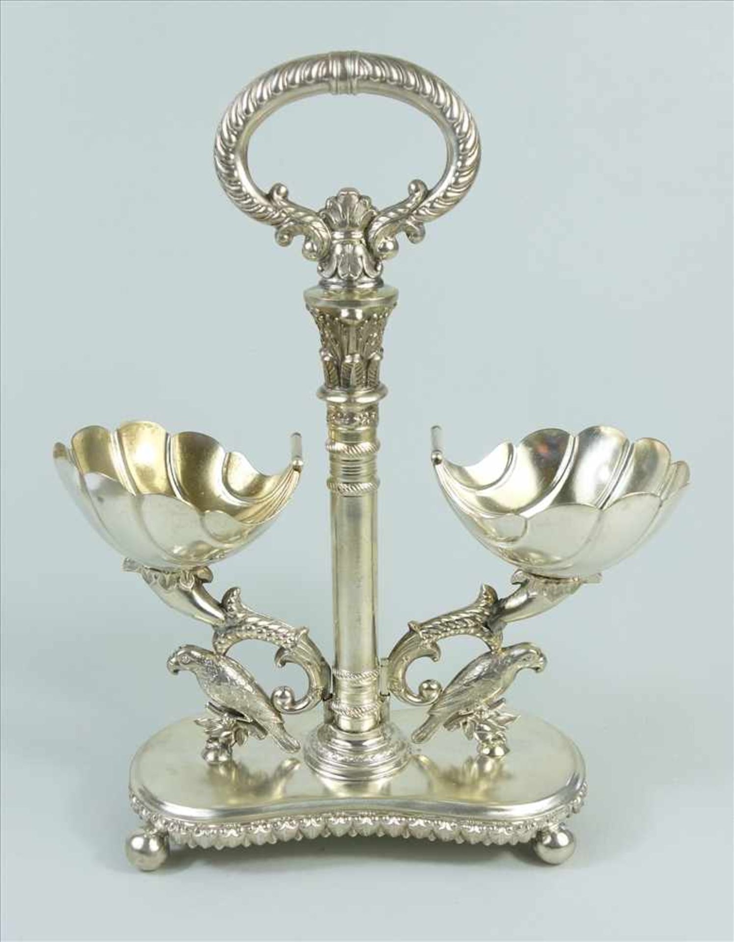 Saliére, Meister Vollgold, Berlin um 1820/30, Silber, geschweifter Stand auf vier Kugelfüßen,