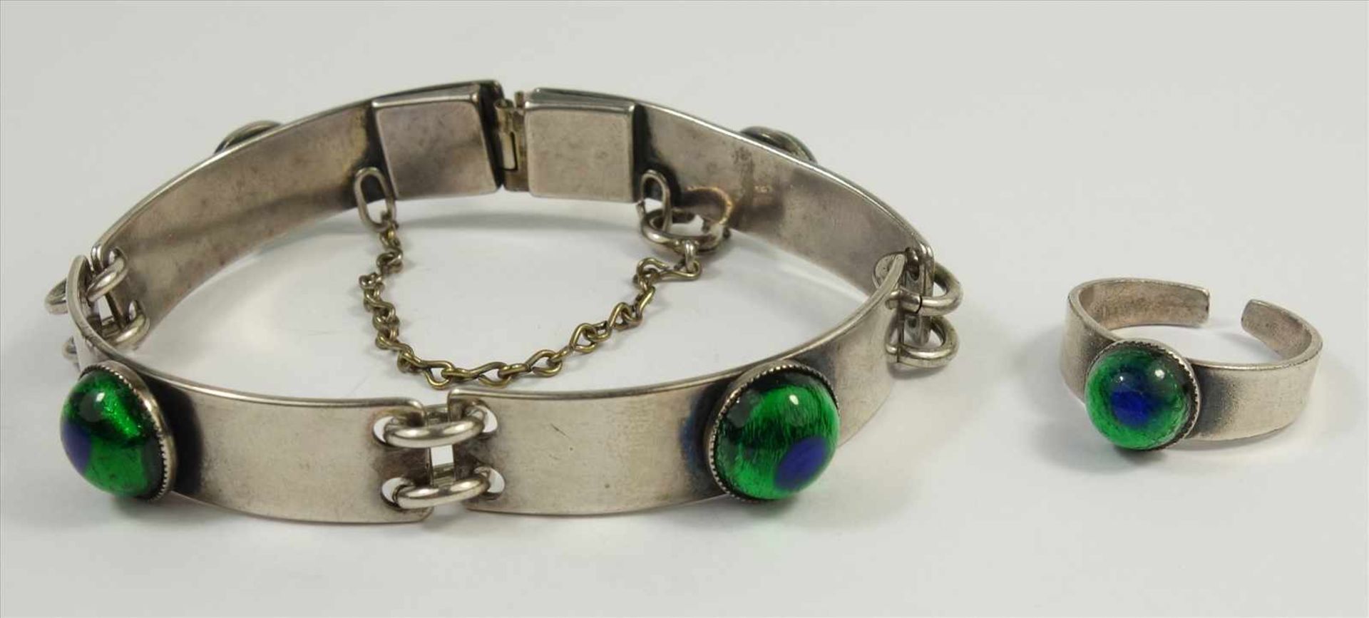 Armband und Ring mit Pfauenauge-Glasschmelz?, Jugendstil um 1910, versilbert, Armband aus 4