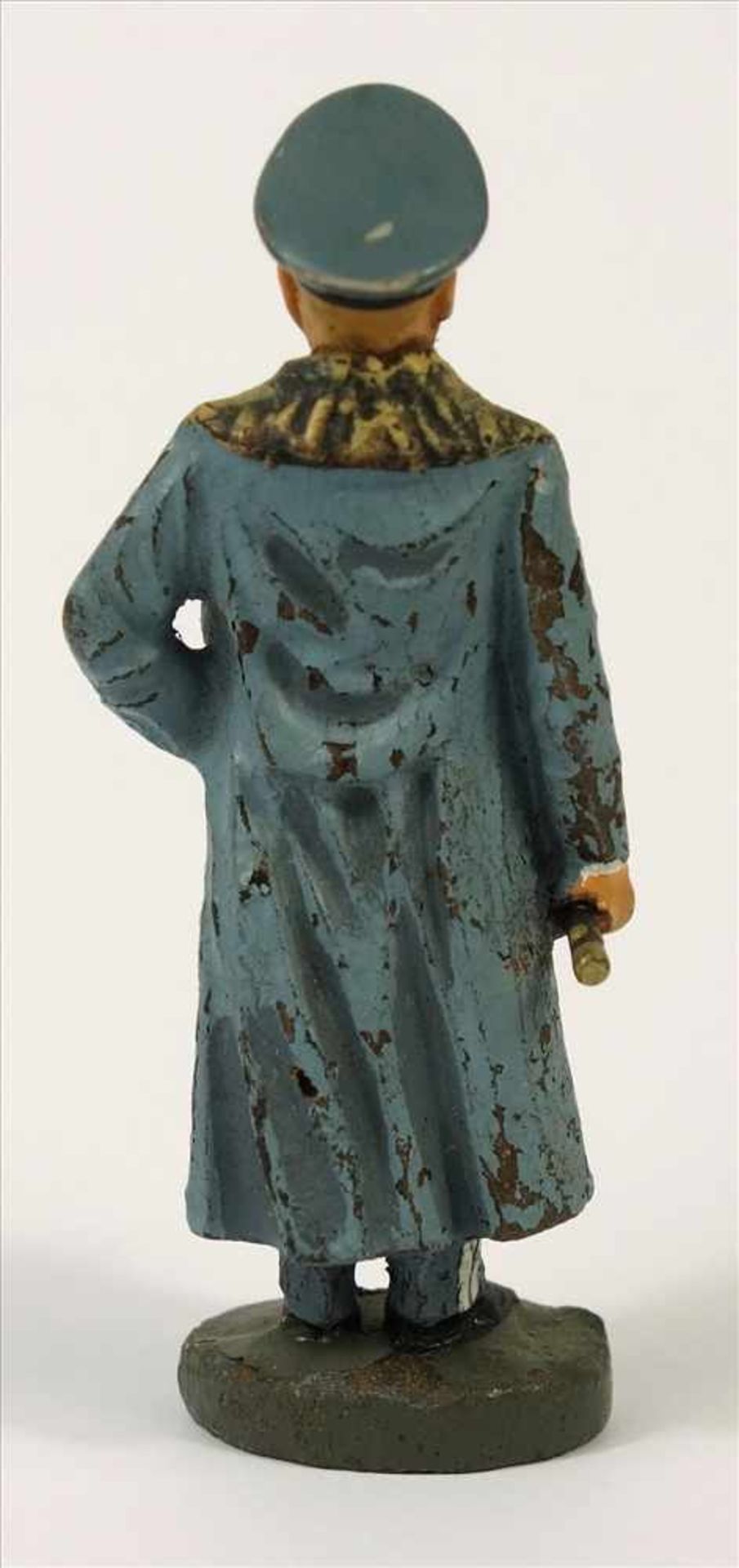 Figur Hermann Göring, Elastolin, mit Porzellankopf, stehend mit Marschallstab, H.8cm, bespielt, - Bild 3 aus 3