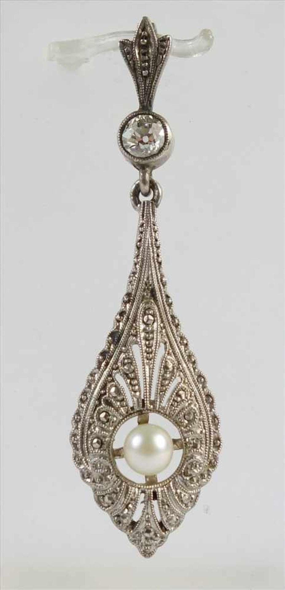 Anhänger mit Dia.-Brillant und Perle, Art Déco, 900 Silber, Öse mit Dia.-Brill., ca.0,20ct, fein